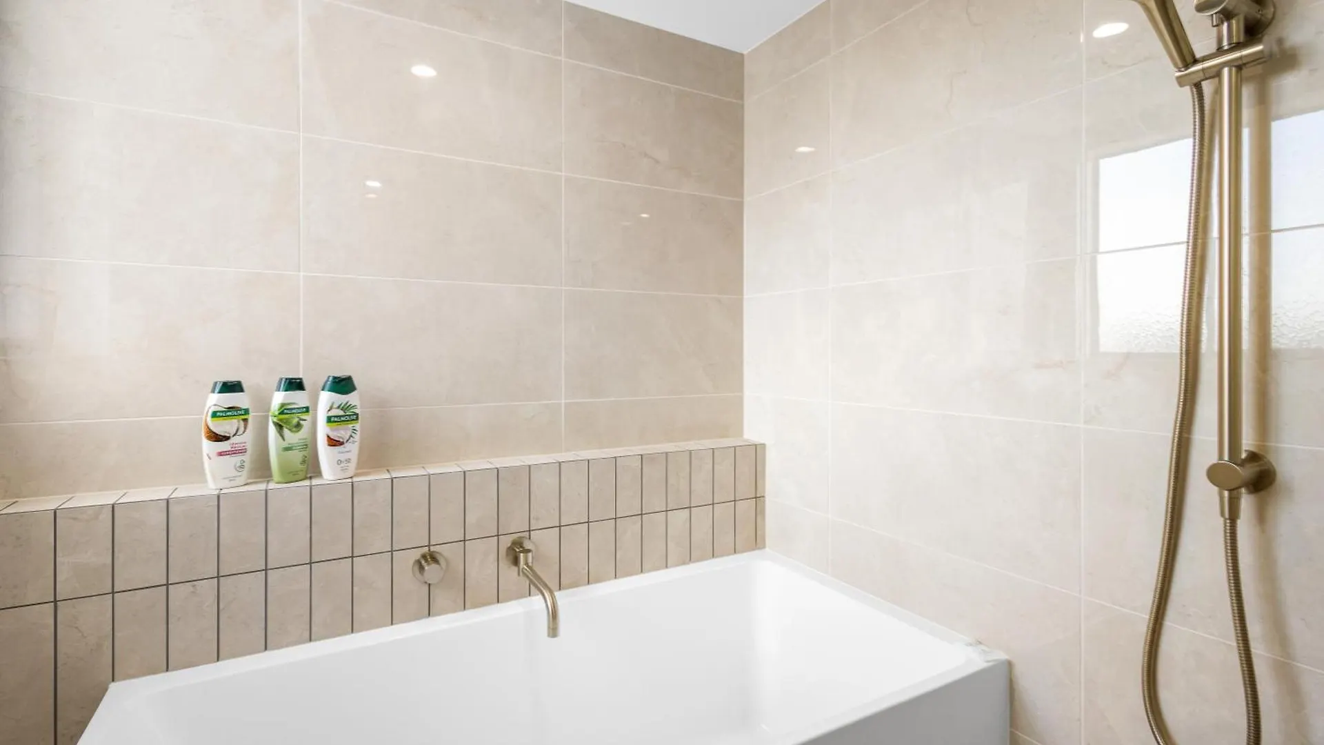 Salty Kisses @ Riverdance - 3 Bedroom Apartment Mooloolaba