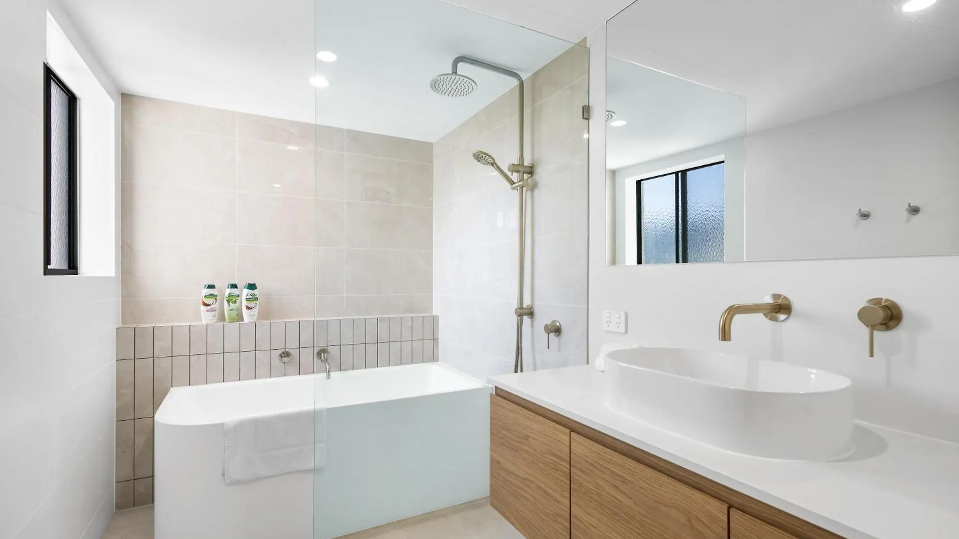 Salty Kisses @ Riverdance - 3 Bedroom Apartment Mooloolaba Australia